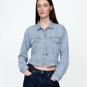 NWT GAP Women’s Denim Stripe Cropped Jacket (Blue Railroad Stripe) size L